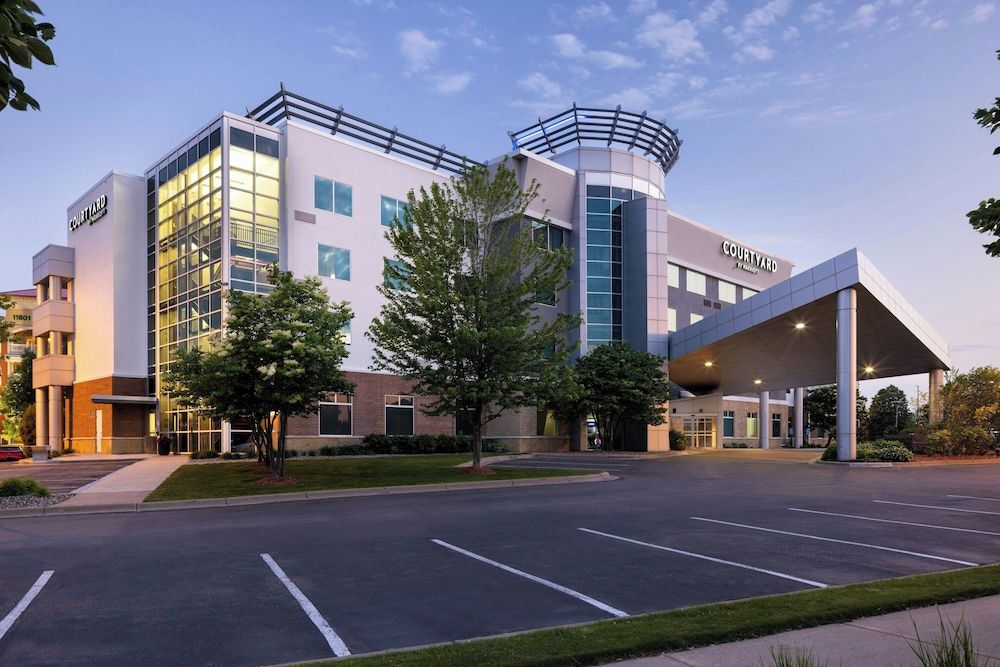 Courtyard by Marriott Minneapolis Maple Grove/Arbor Lakes 3 estrelas em Maple Grove