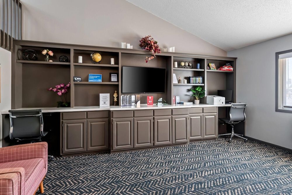 AmericInn by Wyndham Crookston U of M Crookston 3