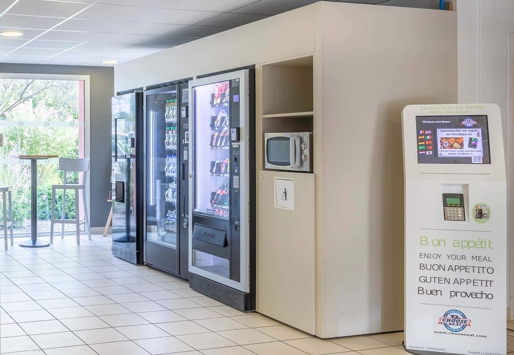 B&B HOTEL Marseille Aéroport Saint-Victoret 2 estrelas em Saint-Victoret