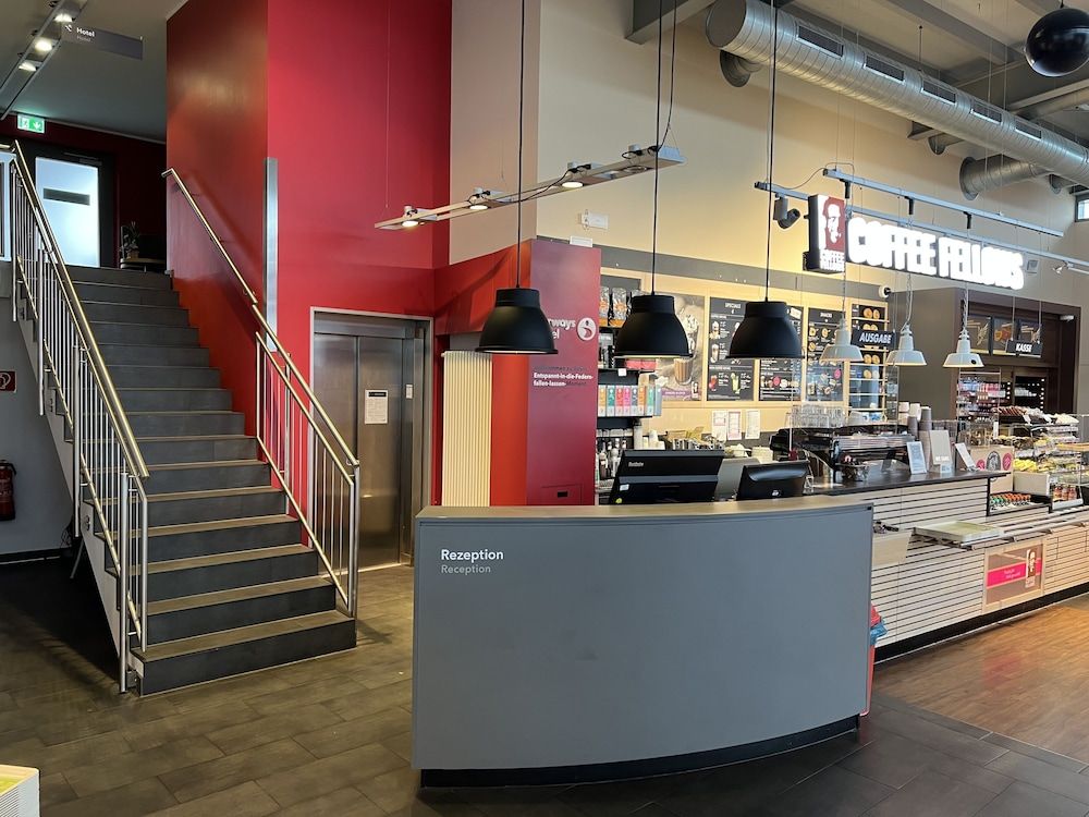 Serways Hotel Lüneburger Heide West 3