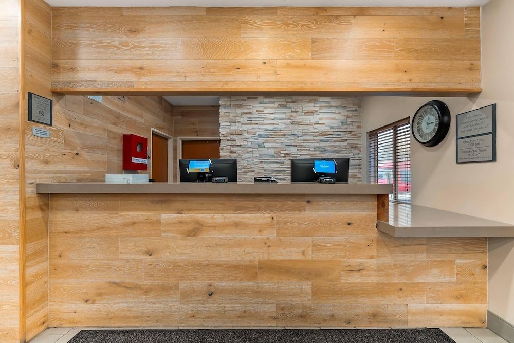 Country Inn & Suites  Fairview Heights IL 2