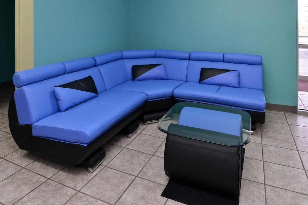 Americas Best Value Inn Seymour 3