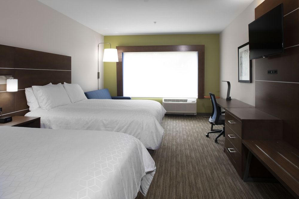 Holiday Inn Exp & Sts King George- Dahlgren 3 estrelas em Alden