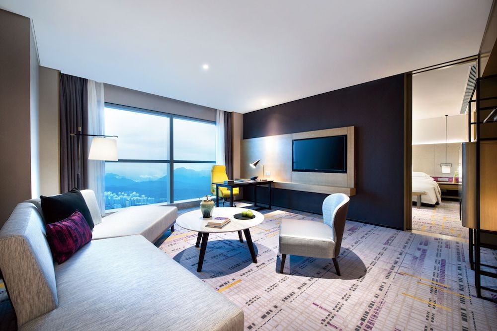 Crowne Plaza Baoji City Center by IHG 3