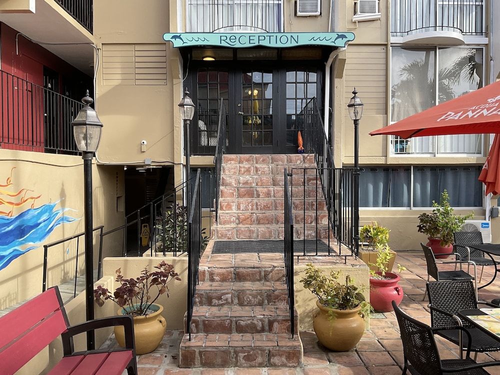 The Frederiksted Hotel 3