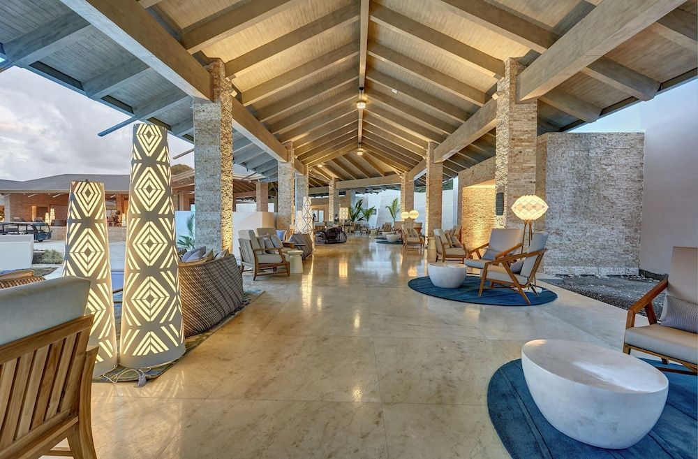 Royalton Antigua, An Autograph Collection All-Inclusive Resort 3