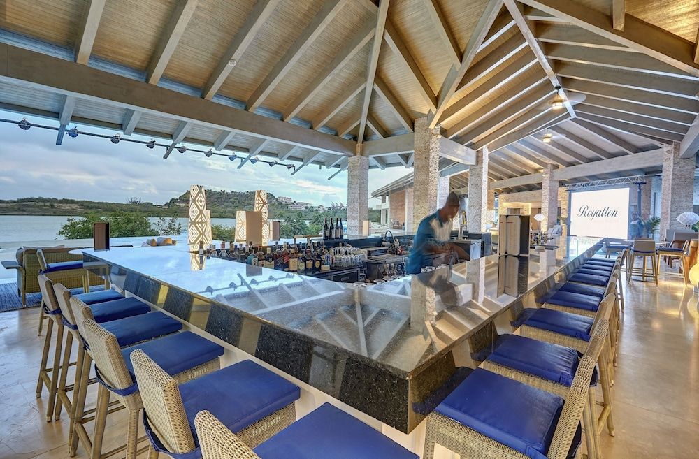 Royalton Antigua, An Autograph Collection All-Inclusive Resort 2