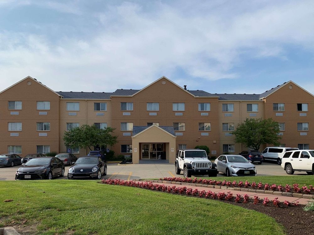 Clarion Inn Fairborn near Wright Patterson AFB 2 étoiles à Fairborn