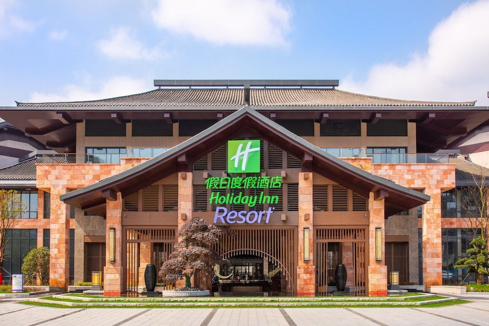 Holiday Inn Resort Yichun Mingyue Mountain by IHG -1 estrelas em Yichun