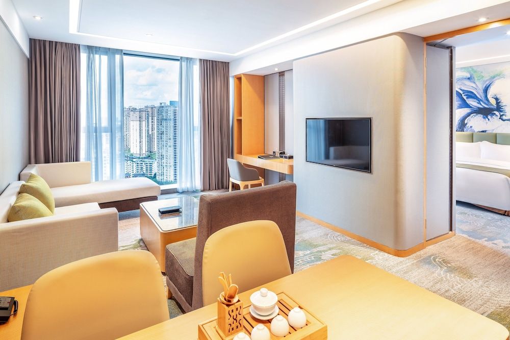 Holiday Inn Neijiang Riverside by IHG 3