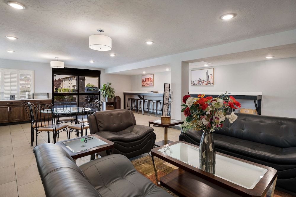 Red Lion Inn & Suites Ontario 3