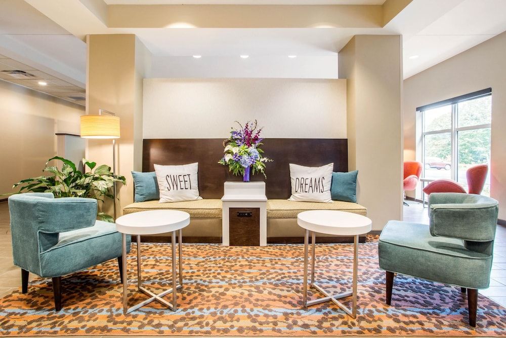 Sleep Inn & Suites Monroe - Woodbury 2