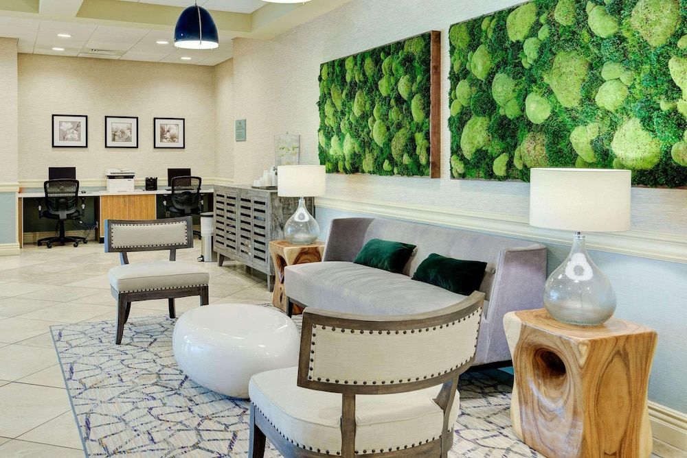 Radisson Hotel Freehold 2