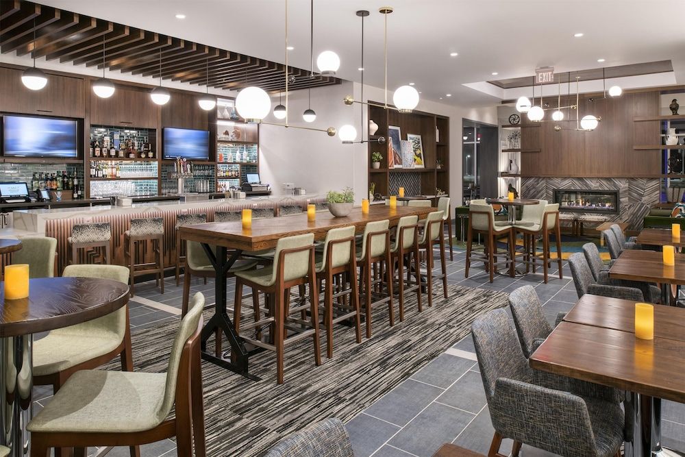 Hyatt Place East Moline Quad Cities 2