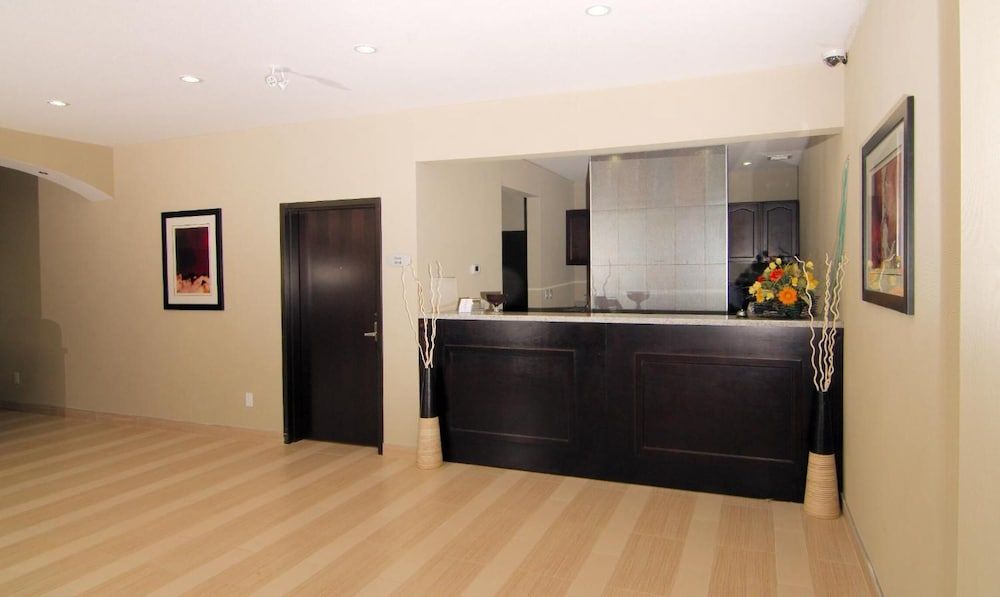 Paradise Inn and Suites - Redwater 2