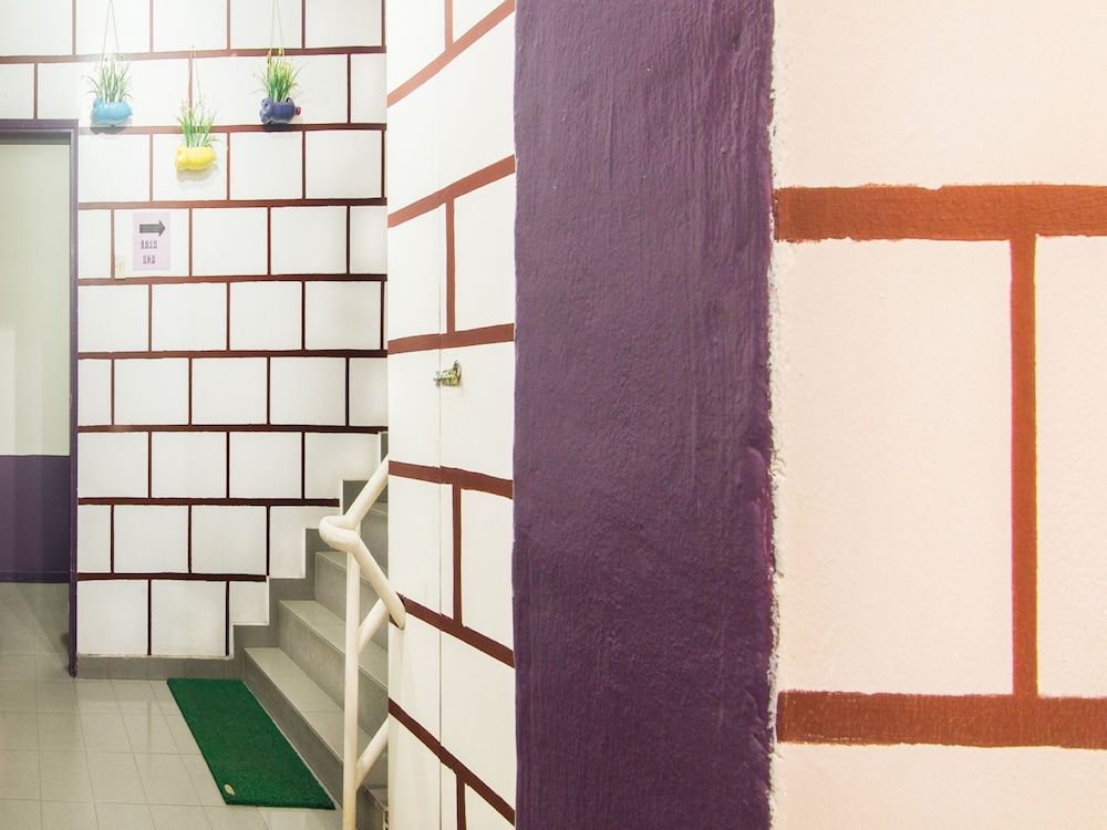 OYO 880 Hotel Purple Town 3