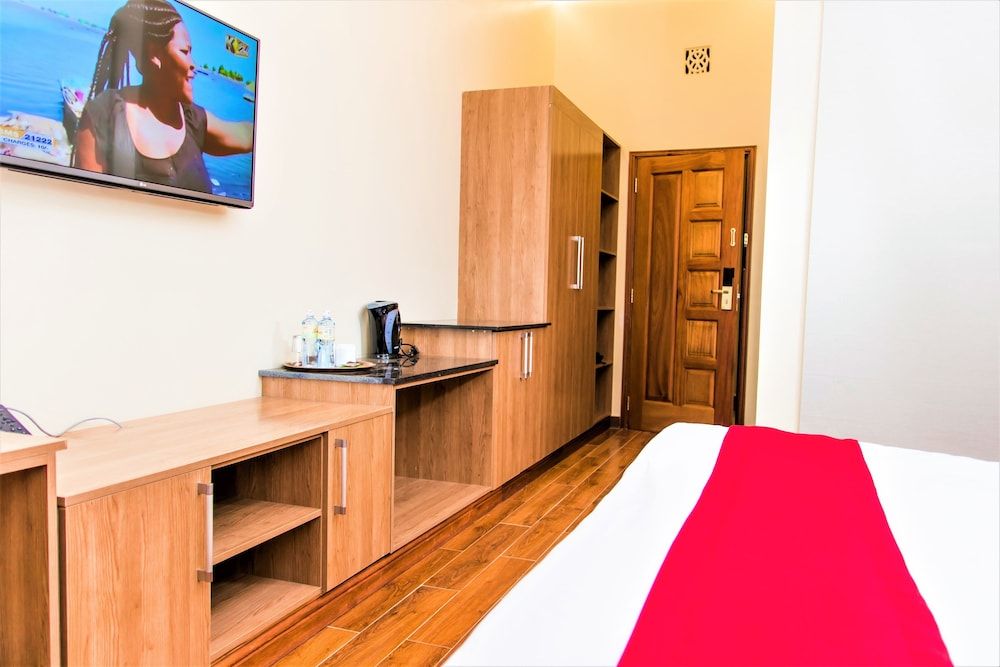 Verona Hotel & Conference Center 3