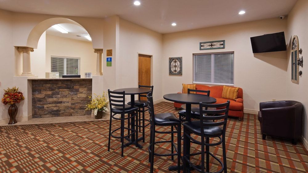 SureStay Hotel by Best Western Whittington Rend Lake 2