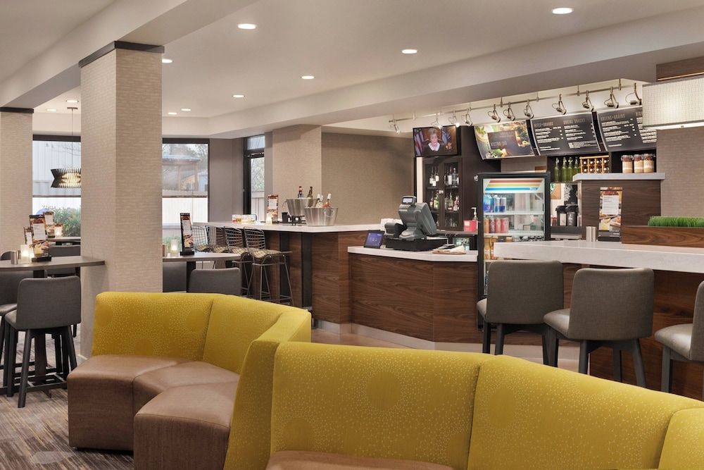 Courtyard By Marriott Tupelo 3 estrellas en Tupelo