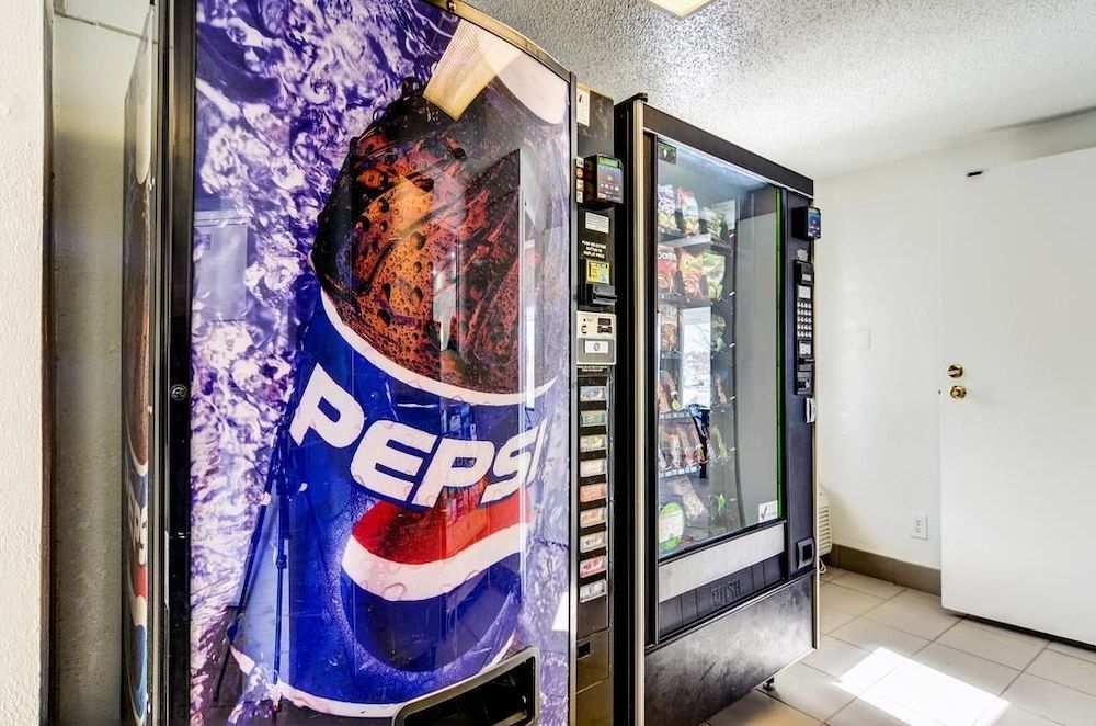 Rodeway Inn Washington PA 3