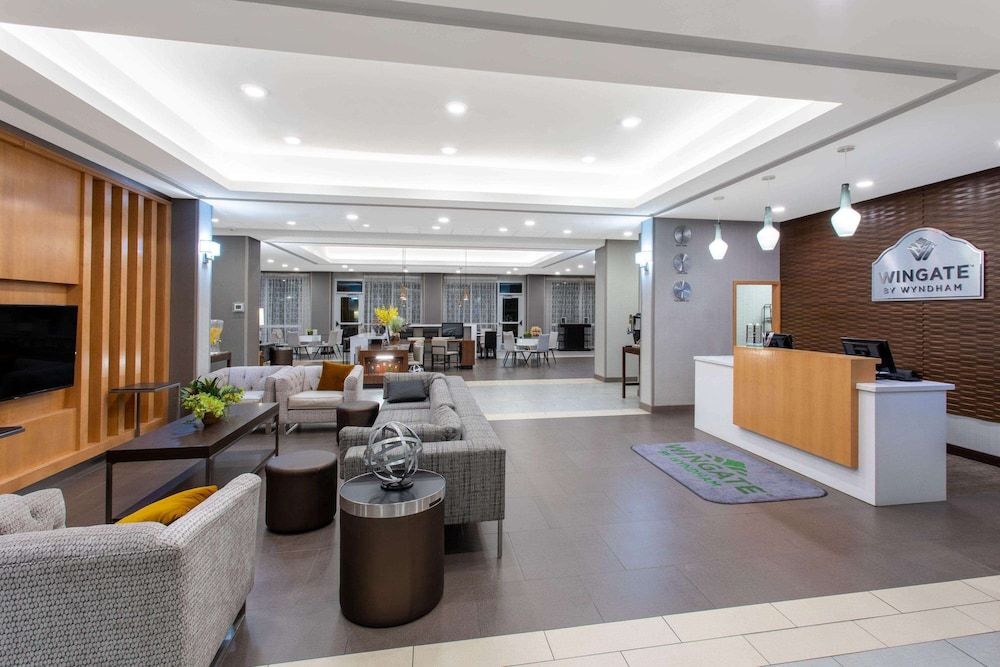 Hawthorn Suites By Wyndham Loveland 2