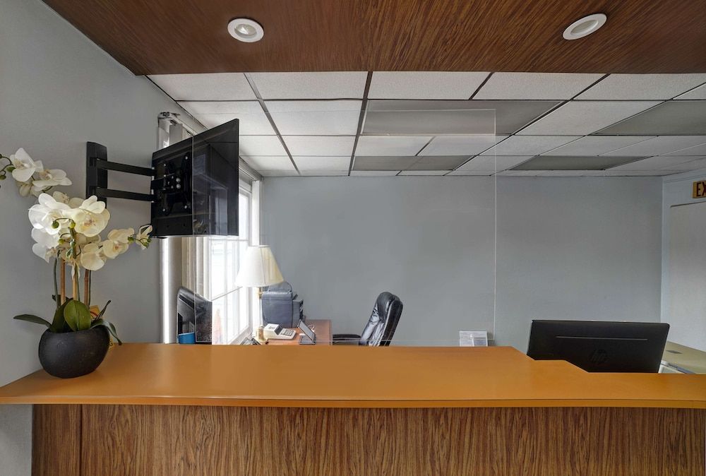 Motel 6 Washington, PA 2