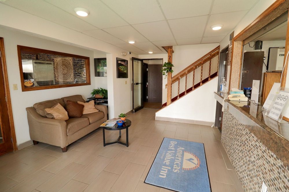 Americas Best Value Inn & Suites Sidney 2