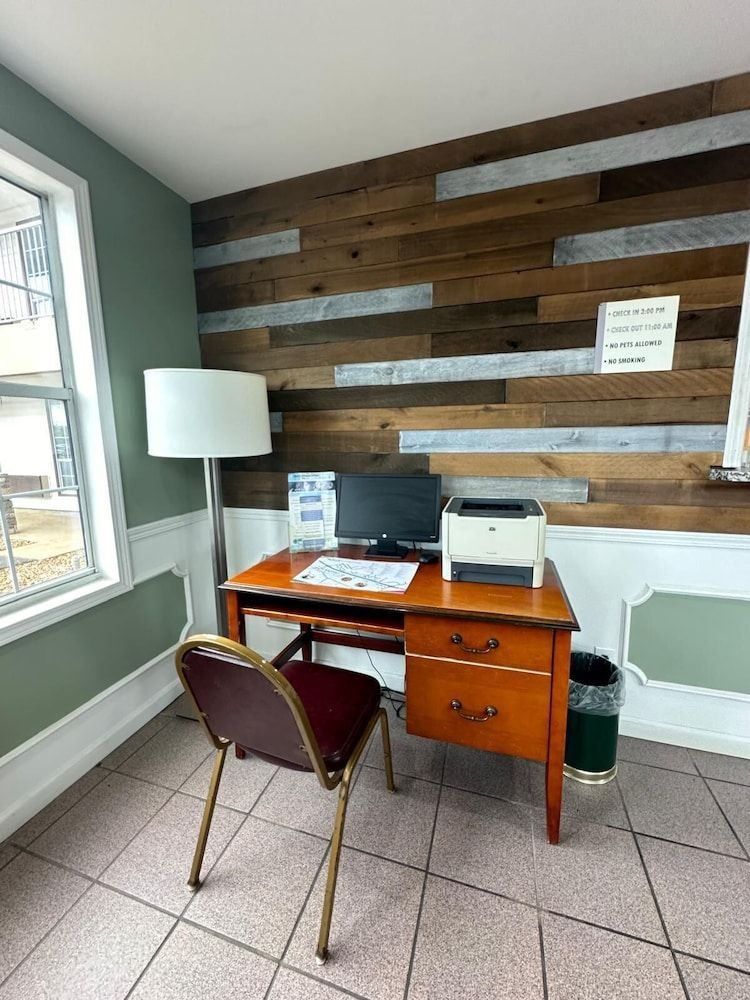 Jameson Inn Winder 2