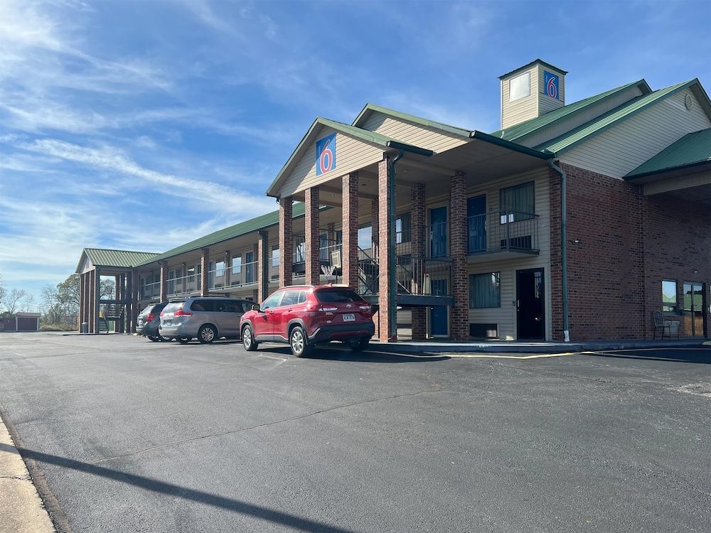 Motel 6 Ozark, AR 2 étoiles à Ozark