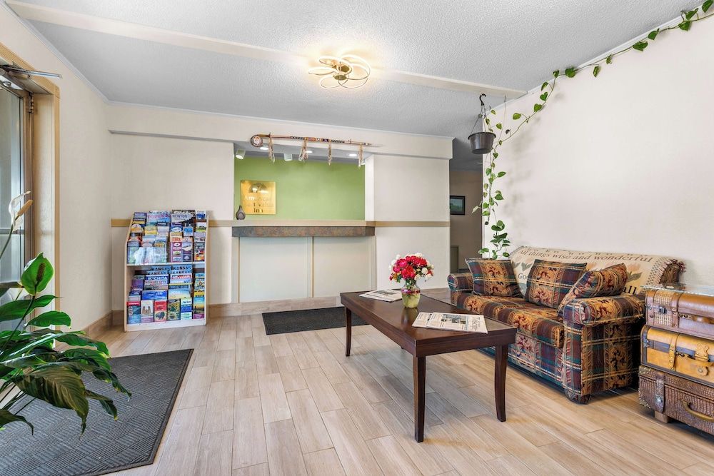 Americas Best Value Inn Belleville 2