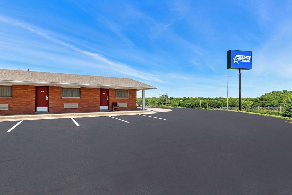 Americas Best Value Inn Belleville 2 estrelas em Belleville