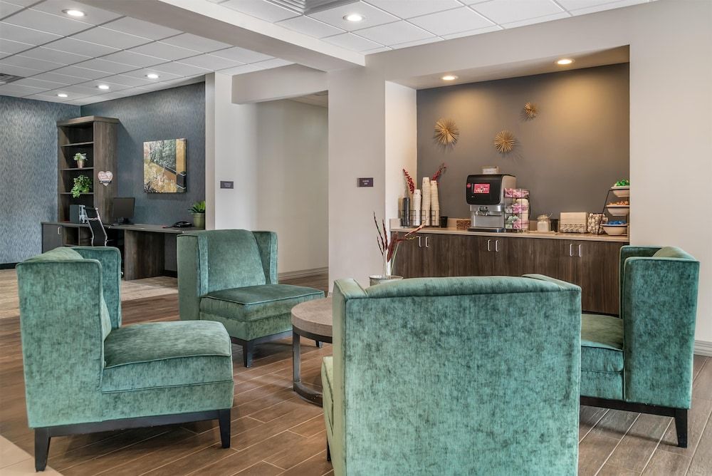 Best Western Plus Wayland Hotel 3