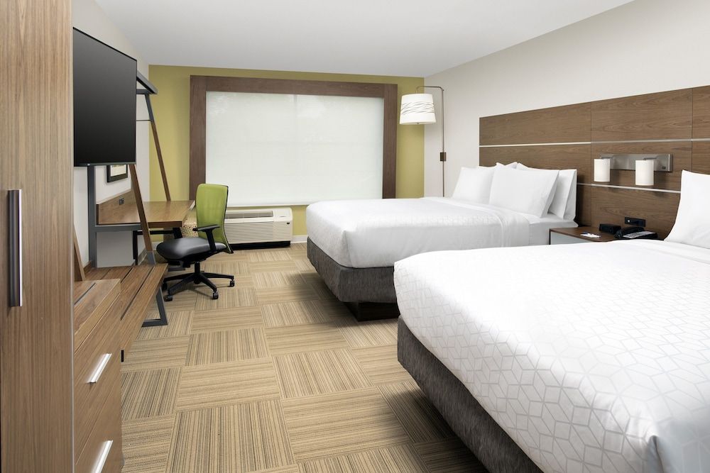 Holiday Inn Exp & Sts Kingsland I-95-Naval Base Ar 3