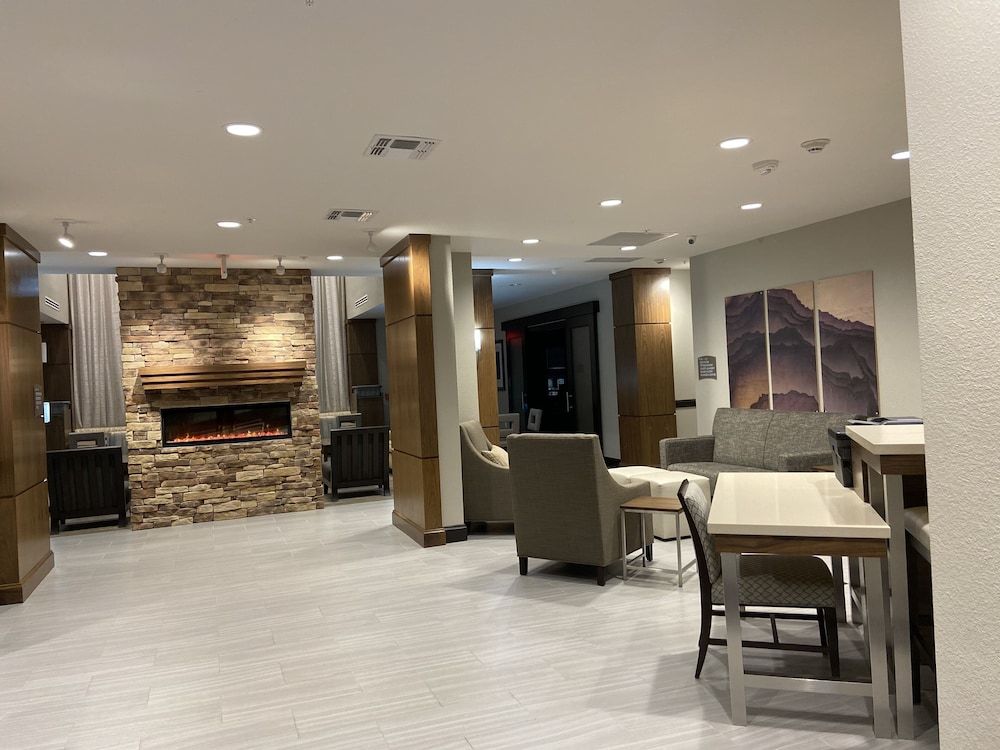 Staybridge Suites Denton 3