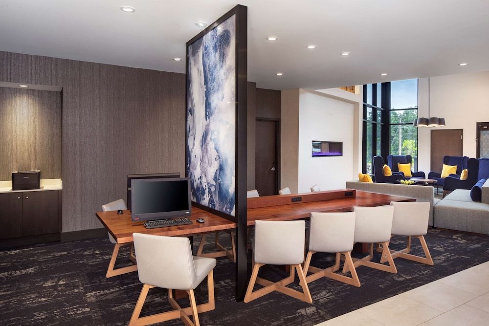 Hyatt Place Poughkeepsie / Hudson Valley 2