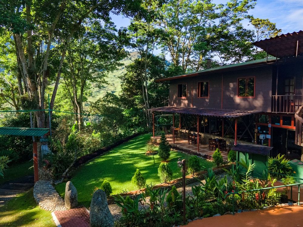 Hotel de Montaña El Pelicano -1 estrelas em San Isidro