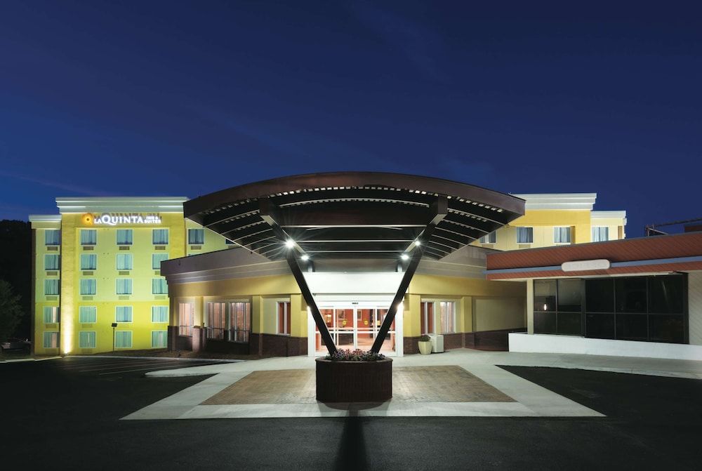 La Quinta Inn & Suites by Wyndham Lynchburg at Liberty Univ. 3 estrellas en Lynchburg