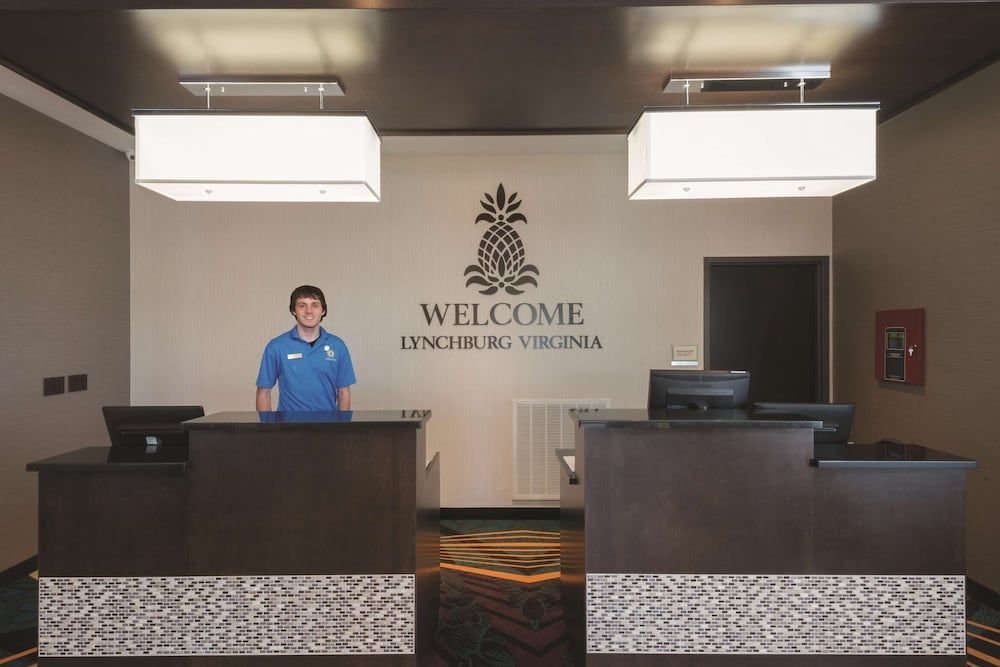 La Quinta Inn & Suites by Wyndham Lynchburg at Liberty Univ. 3