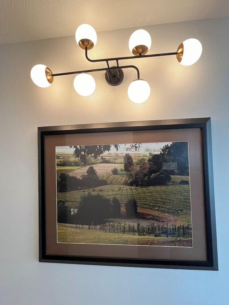 Americas Best Value Inn & Suites Forest Grove Hillsboro 3