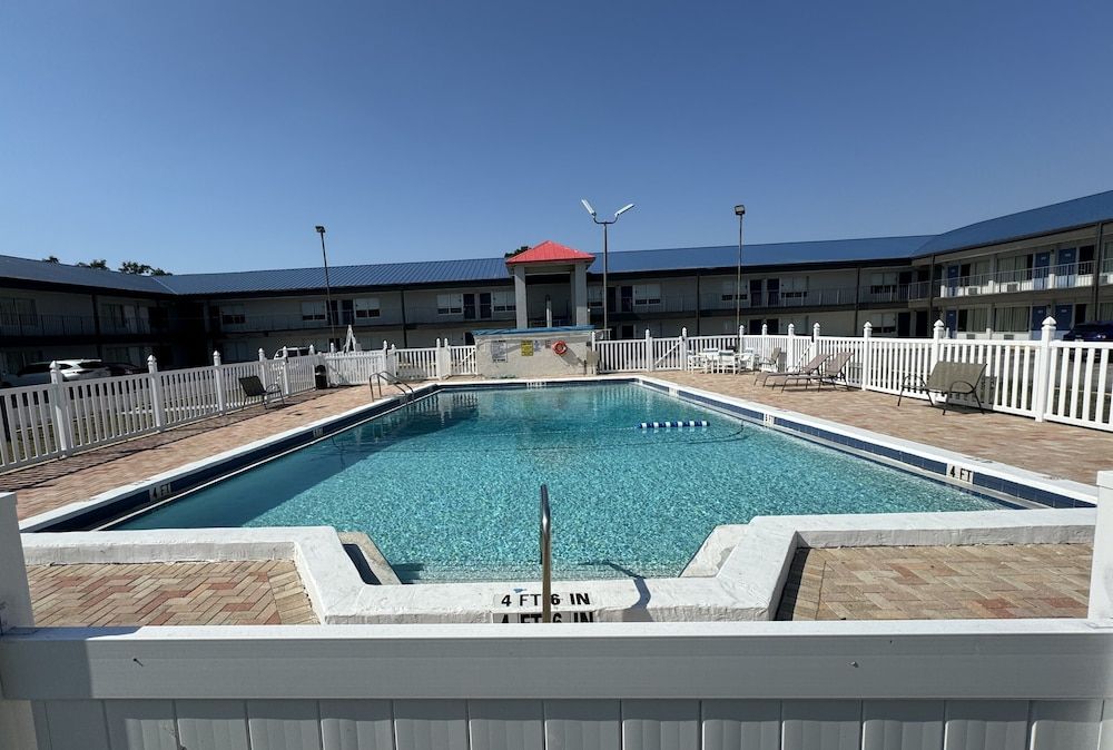 Englewood Inn & Suites 2 estrellas en Englewood