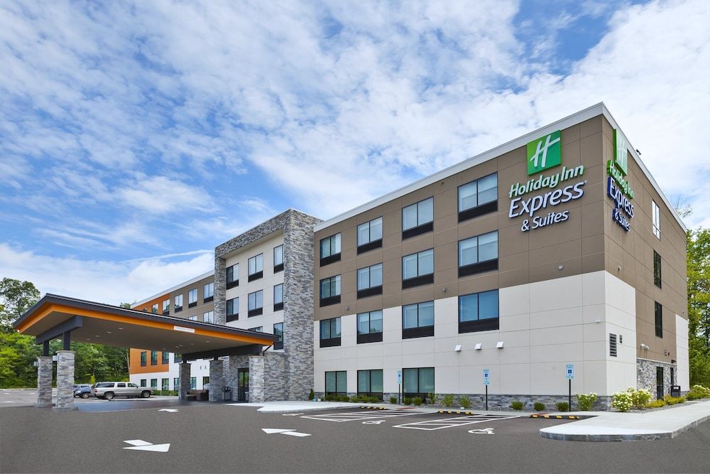 Holiday Inn Express & Suites Painesville - Concord 3 estrelas em Painesville