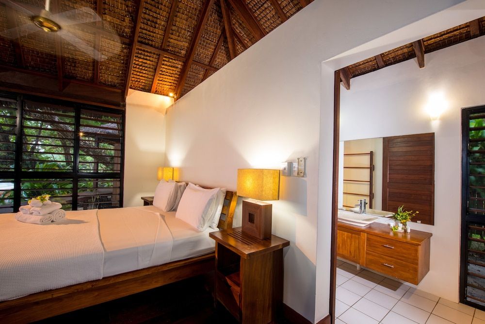 Barrier Beach Resort 2