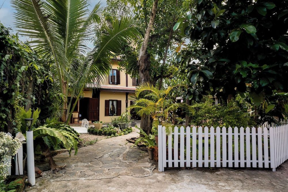 Villa Khoum Xieng Thong Boutique 3 estrellas en Luang Prabang