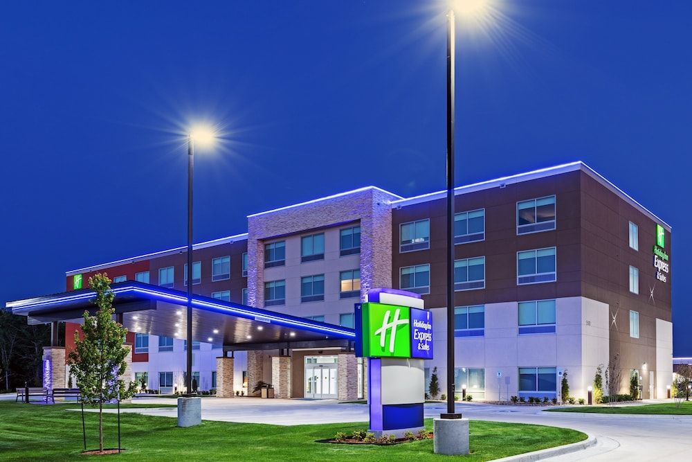 Holiday Inn Express & Suites Parsons 3 étoiles à Parsons