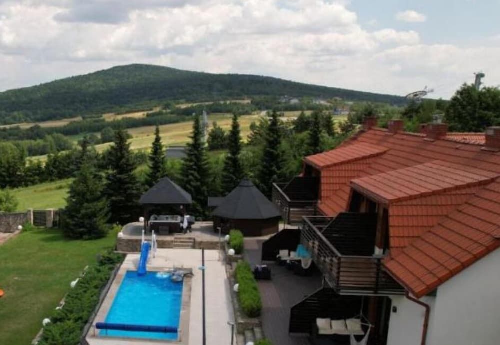 Apartamenty pod Łysicą -1 estrelas em Krajno Pierwsze