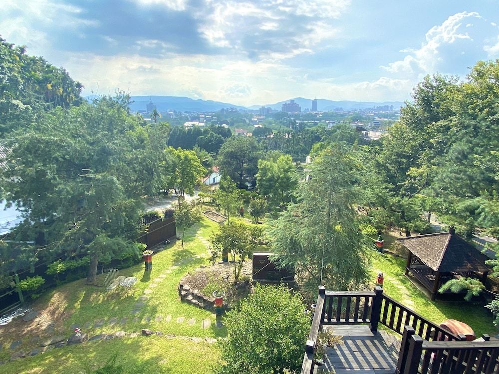 Yueya Villa -1 estrellas en Puli