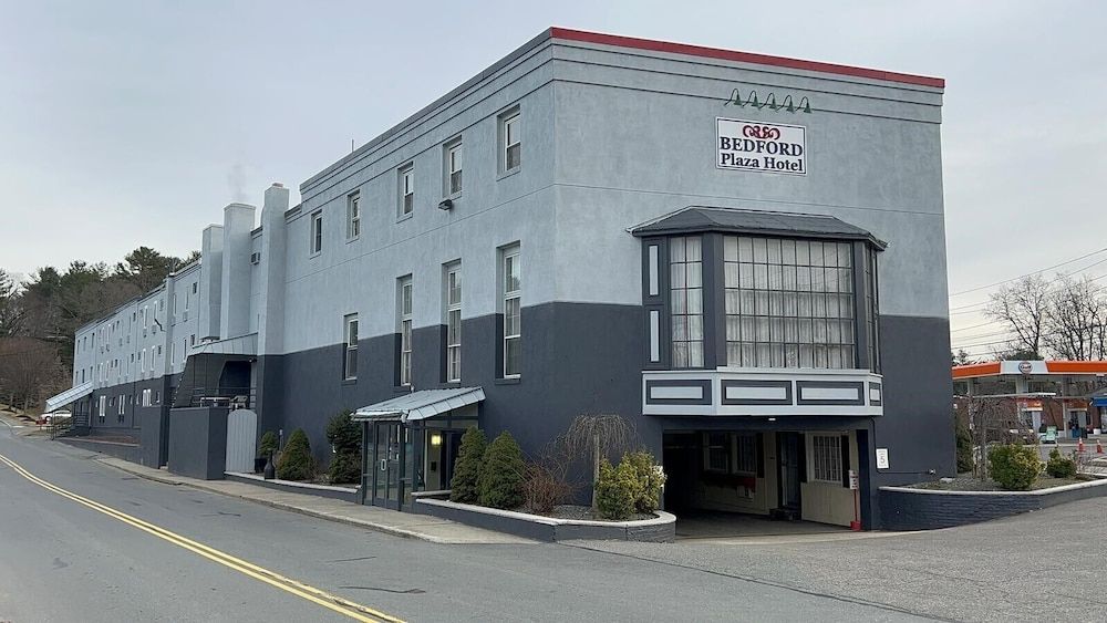 Bedford Plaza Hotel - Boston 3 estrelas em Bedford