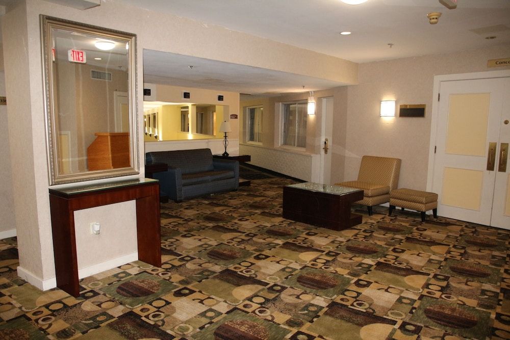 Bedford Plaza Hotel - Boston 3