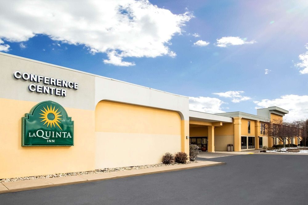 La Quinta Inn by Wyndham Davenport & Conference Center 3 estrelas em Davenport