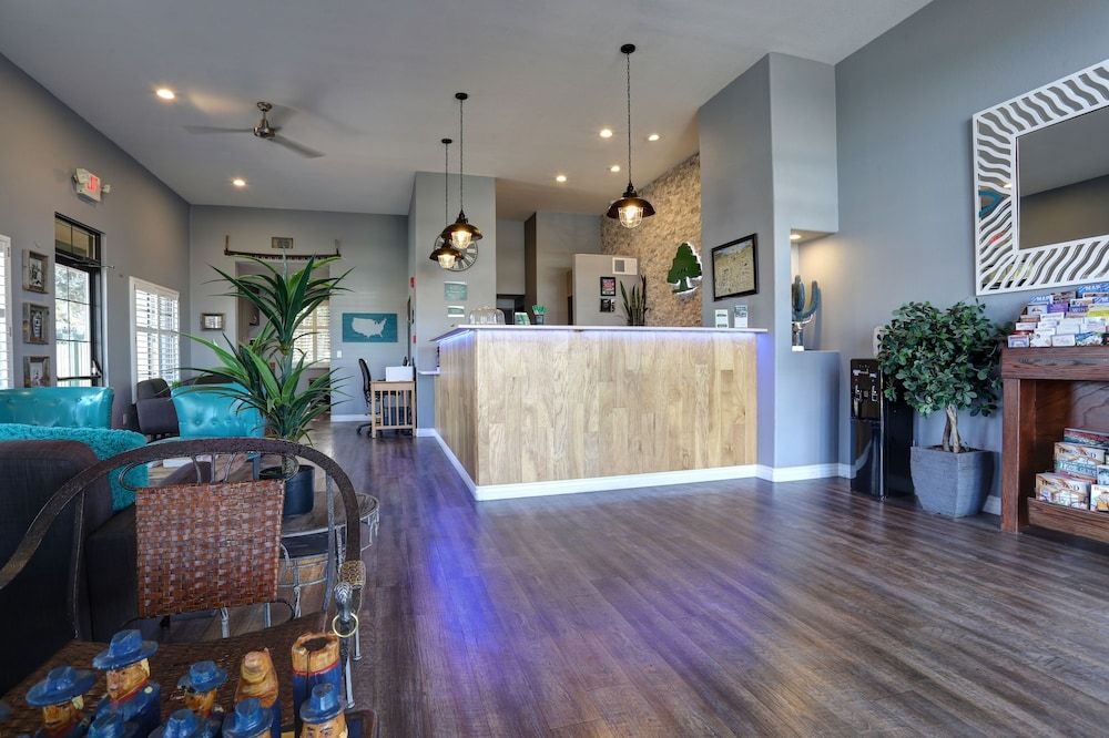 GreenTree Inn of Prescott Valley 2